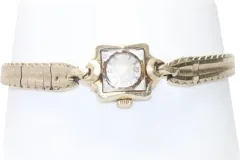 Vintage-Bulova-Watch-1