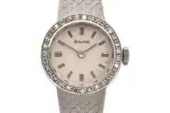 Vintage-Bulova-Watch-221
