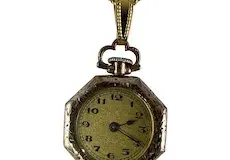 Vintage-Bulova-Watch-251
