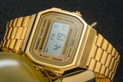 Casio-Vintage-Gold-2_d3d321e7-0d06-423a-bf7b-5bf076b5ae8d