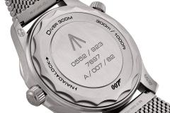 OMEGA-Seamaster-Diver-300M-James-Bond-007-42mm-Titanium-Automatic-Mens-Watch-3