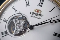 Vintage-modern-Orient-watch-1
