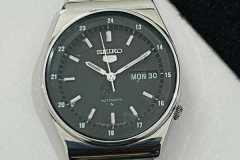 Vintage-Modern-Seiko-Watches-135