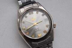 Vintage-Modern-Seiko-Watches-190