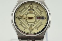 Vintage-Modern-Seiko-Watches-25