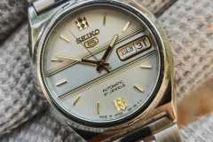 Vintage-Modern-Seiko-Watches-382