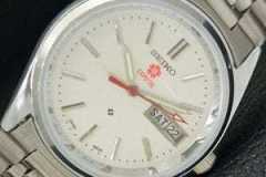 Vintage-Modern-Seiko-Watches-394