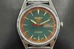 Vintage-Modern-Seiko-Watches-46
