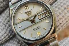 Vintage-Modern-Seiko-Watches-98
